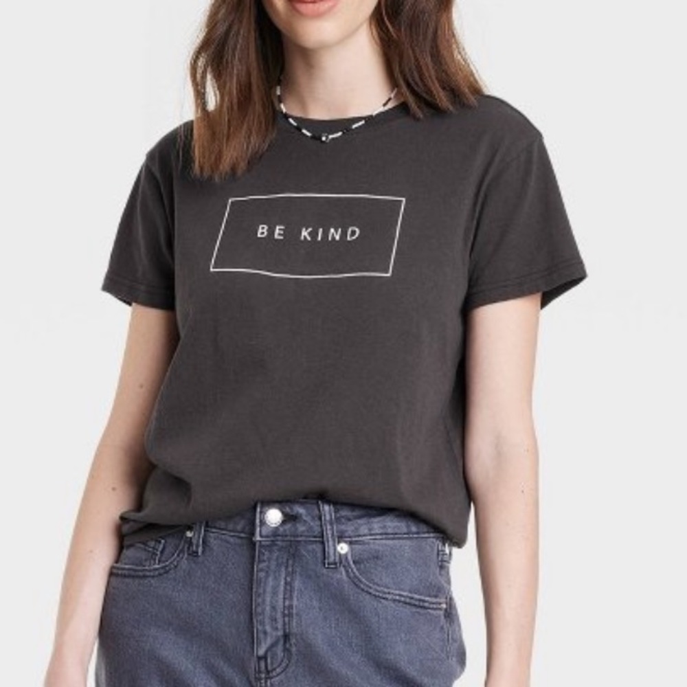 Doe Women's Be Kind Graphic T-Shirt